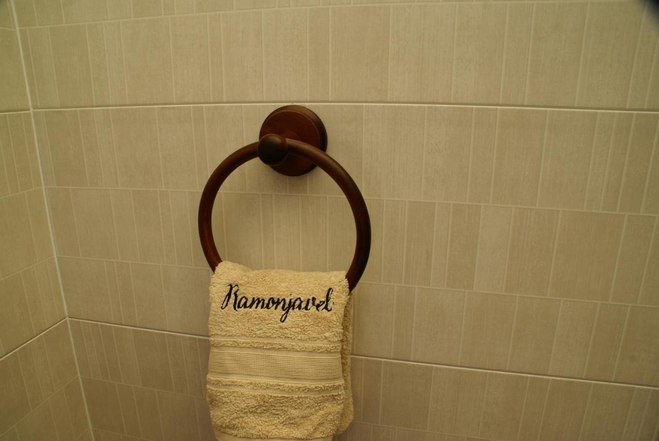 Domaine Ramonjavel, Glamping & Alpaca'S Bed & Breakfast Fongrave Exterior foto